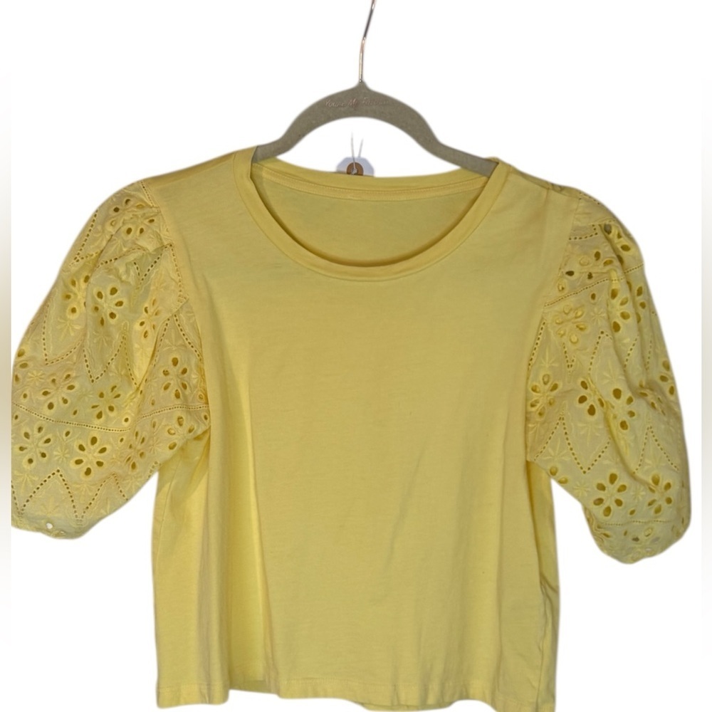 Yellow Eyelet Puff Sleeve Tee